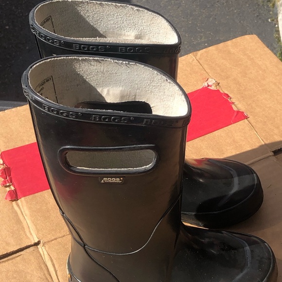 BOGS Kids Rubber Waterproof Rain Boot for Boys and Girls Shoe, Gray Size 13 - Picture 2 of 11